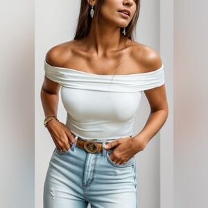 Off-Shoulder Short Sleeve Blouse